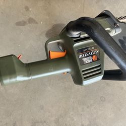 Black & Decker 16-inch pre-hardened steel blade hedge trimmer, model TR016