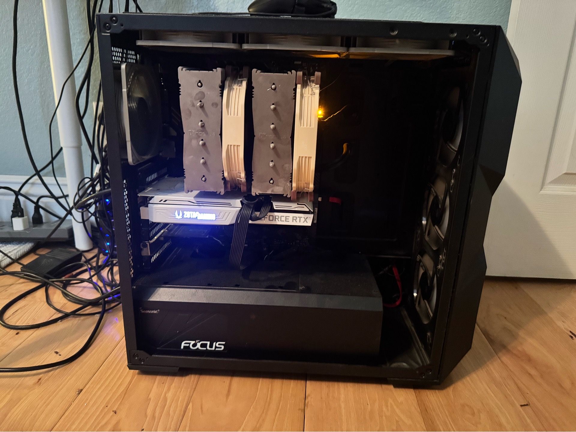 Custom Gaming PC (Info & Specs below)