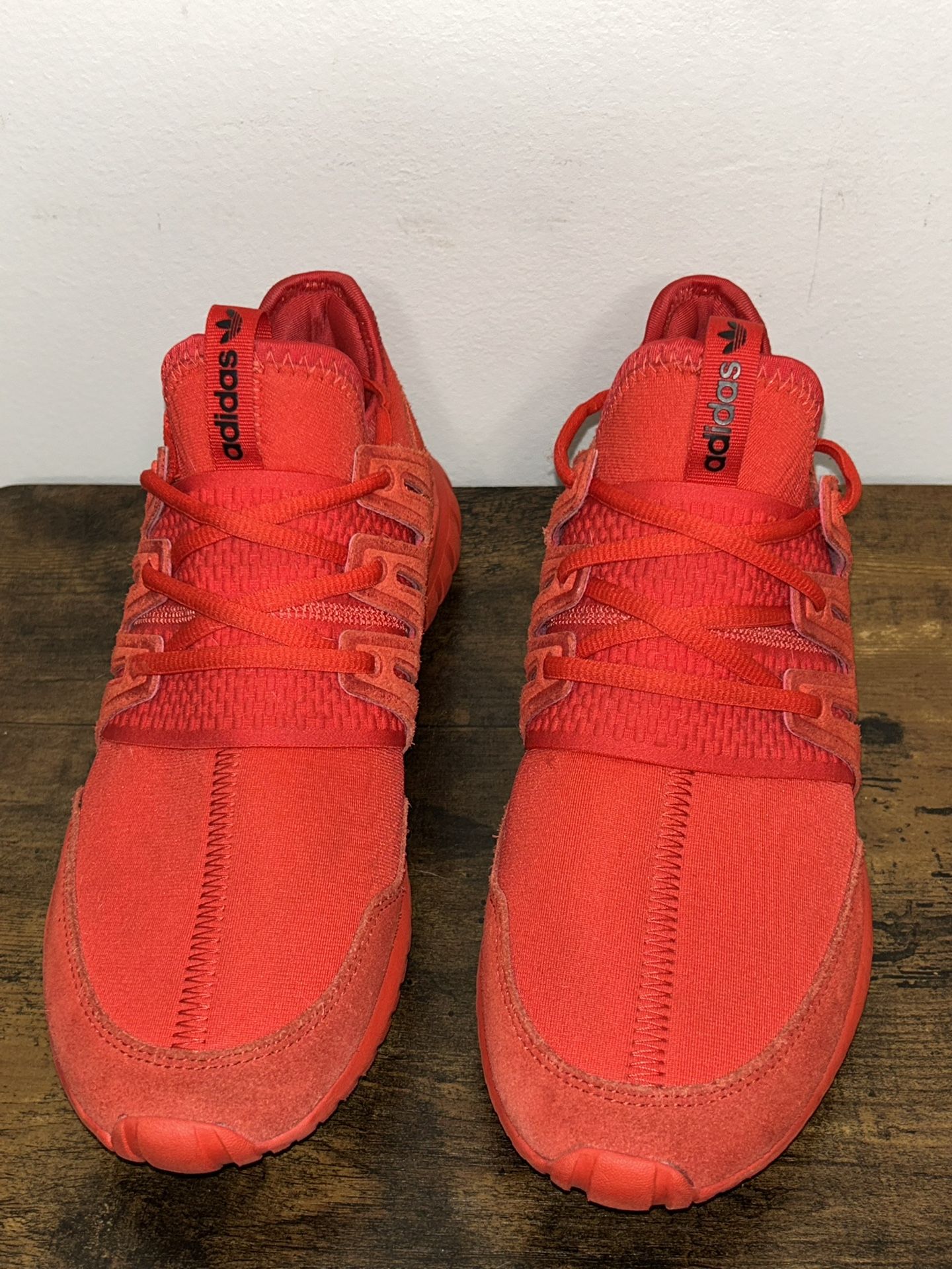 Adidas Tubular Men’s Size 7