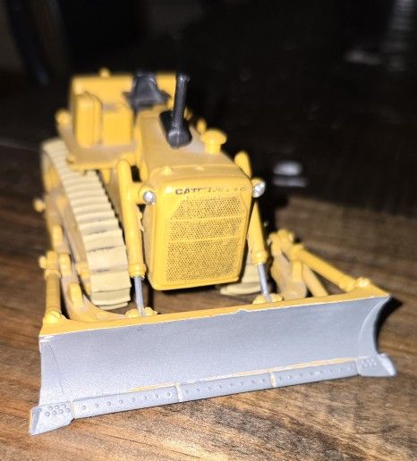 Cat D8K diecast By Arpra