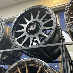 17x9 Wheels Set 