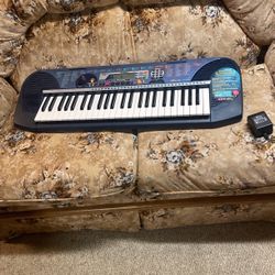 Yamaha psr -140 Charger condiciones Exelente