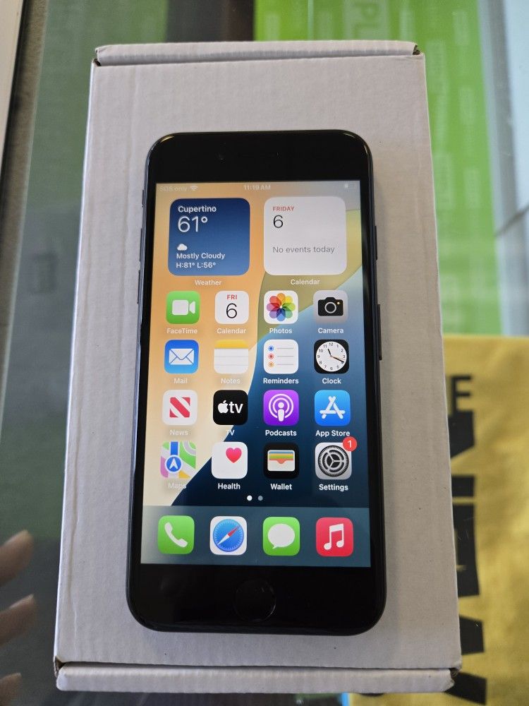 Unlocked IPhone SE - 2nd Generation - 64GB - Black - $165