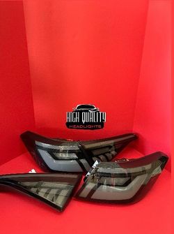 Honda Civic 2022. 2025 RGB tail lights.