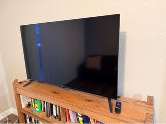32” Roku Smart TV