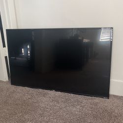 43” TV 