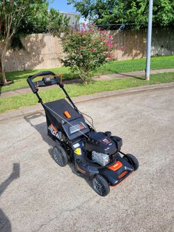 Lawnmower ECHO LM-2119SP Like-new working very well excellent condition cut 21-inch