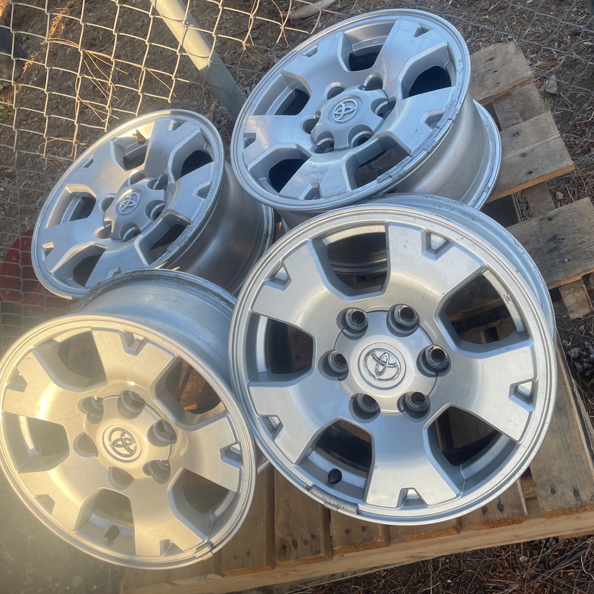 2013 Toyota Tacoma Wheels