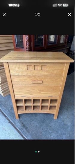 Solid wood bottle/wine cabinet