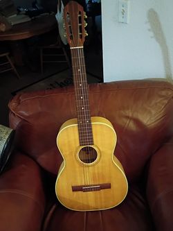 Espana Classical Guitar 1963.