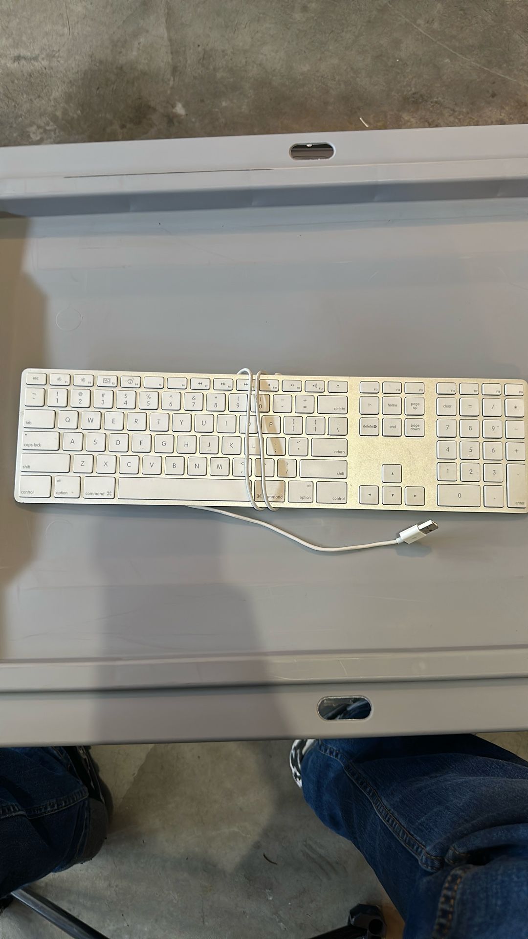 Apple Keyboard