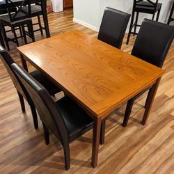 Danish Teak Extendable Dining Table with Chairs