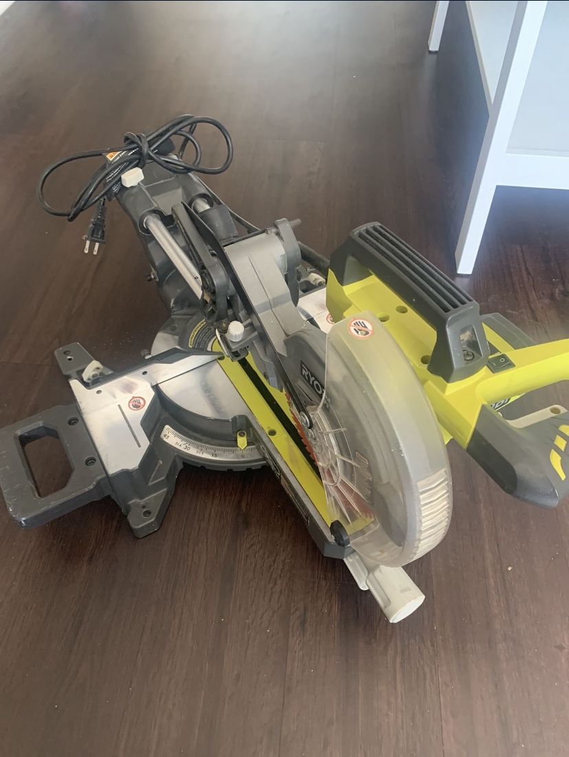 Ryobi 7 1/4 Sliding Chop Saw
