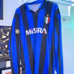 🔖 *Vintage Inter Milan Jersey – No Tags !* 🔖  🔹