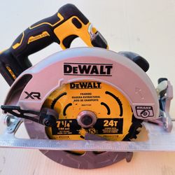 DEWALT DCS590 20V XR Brushless Cor 7-1/4 in. Circular Saw (Tool Only)