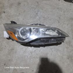 2015 to 2017 Toyota Camry Right Headlight