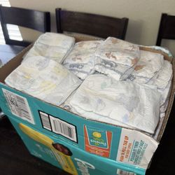 400 Diapers for CHEAP ‼️‼️‼️