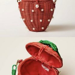Kate Spade New York strawberry wicker crossbody bag