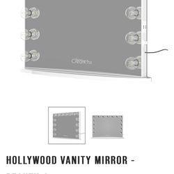 43in x 31in Beauty Creations Vanity