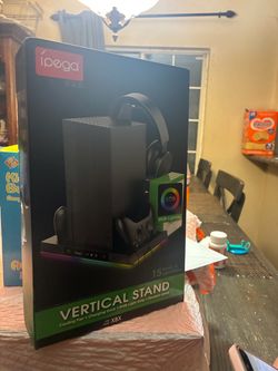 Vertical stand cooling fan +charging dock+