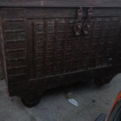 Antique Indian pitara chest