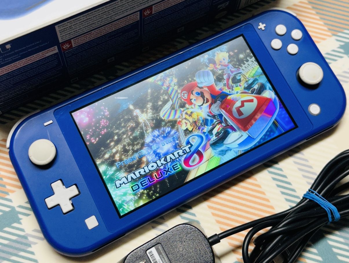 Blue Nintendo Switch Lite - Tested With Box Fast Shipping Works Well