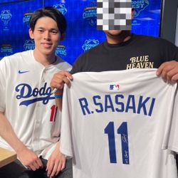 Roki Sasaki Signed And Inscribed Jersey 