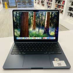 MacBook Air 13” M4 2025