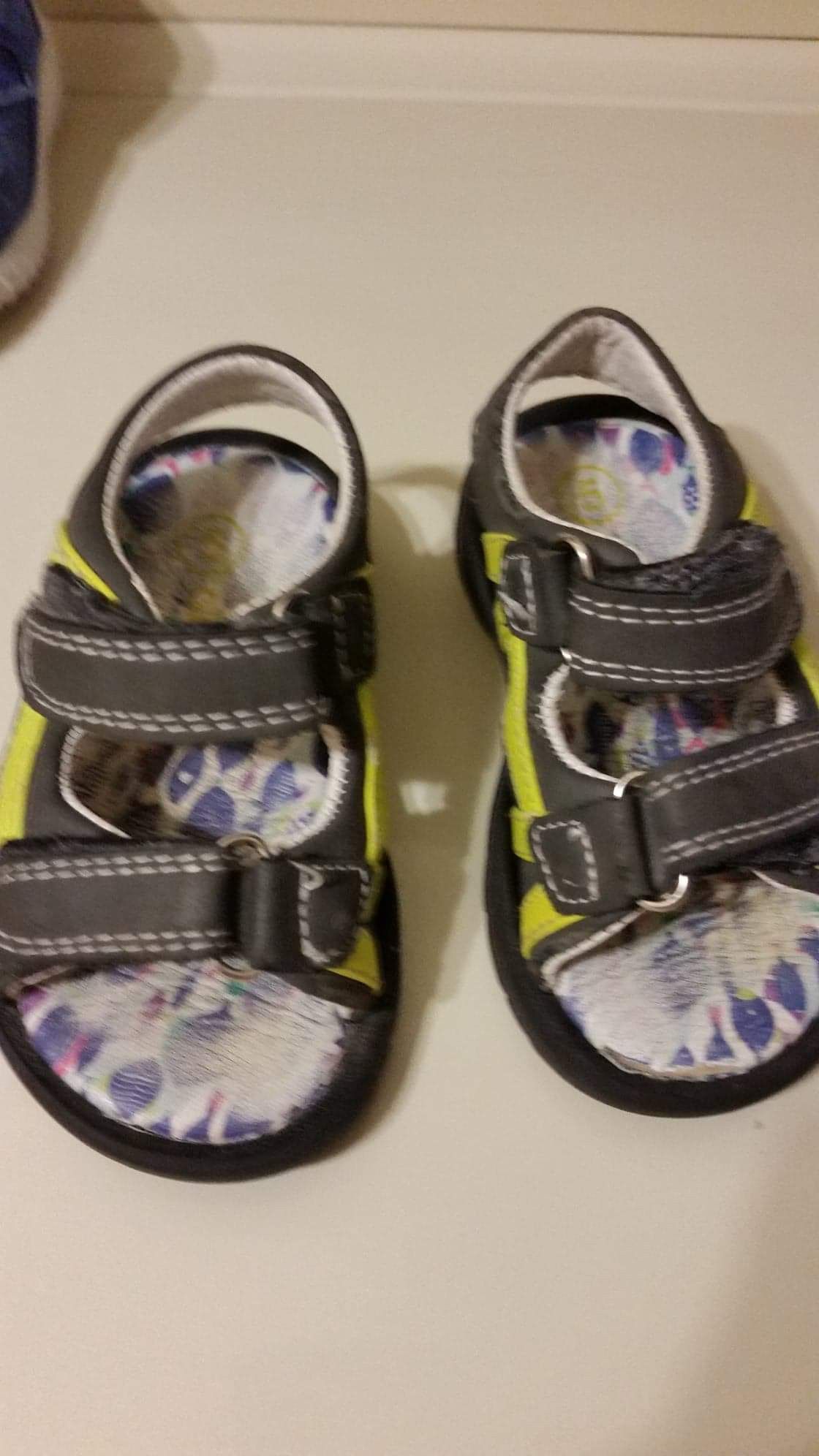 Target toddler sandals size 5
