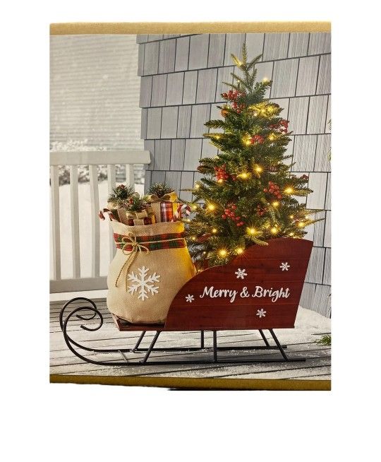 ✨️ $85 Member's Mark 70 Warm White LED Pre-Lit Wooden Sleigh with Topiary, 46" W7520
