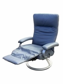 MCM - Lafer Kiri Leather Recliner