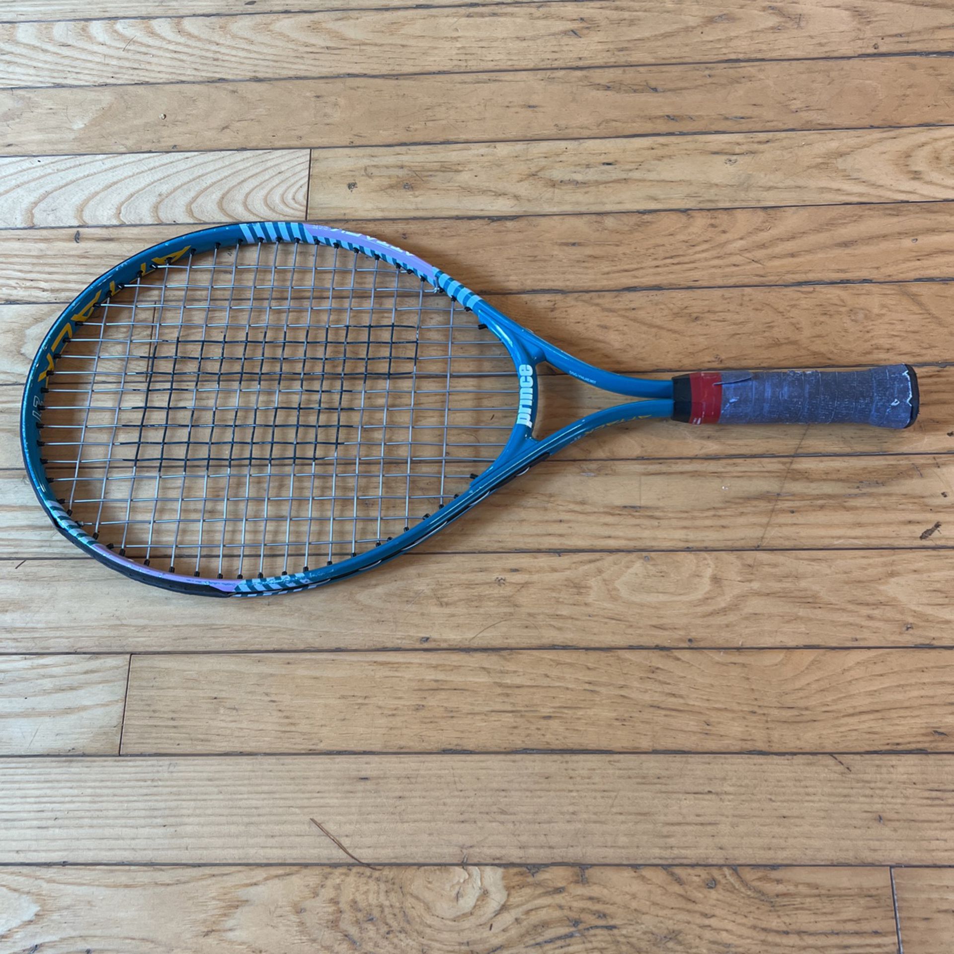 Tennis Racket, Size 21
