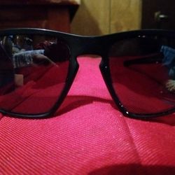 🕶️Oakley Sliver XL Sunglasses 😎