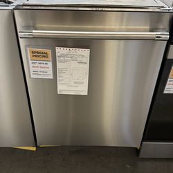 BEKO DISHWASHER   (DDT38530X)