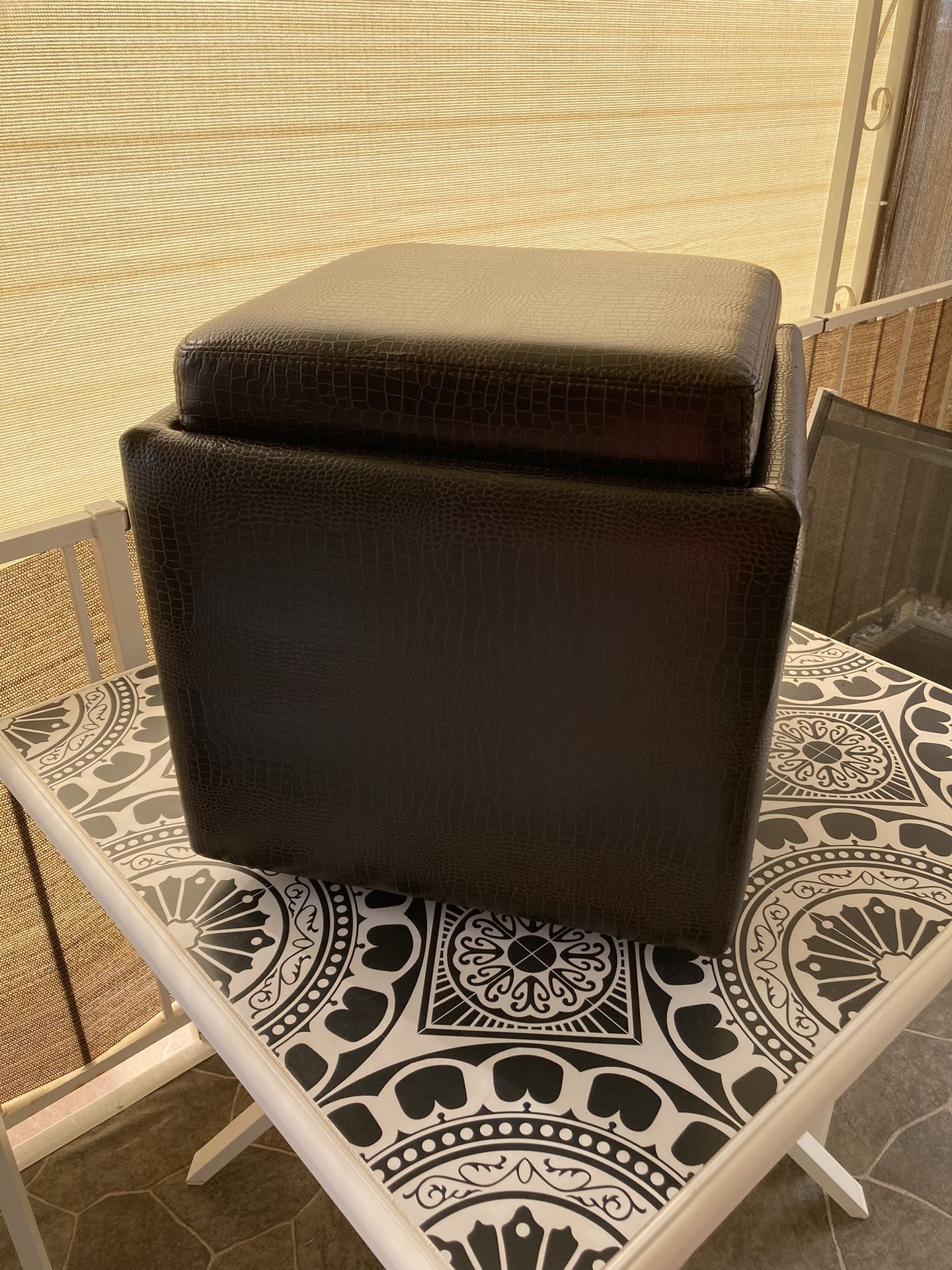 Ottoman With Storage on Rollers