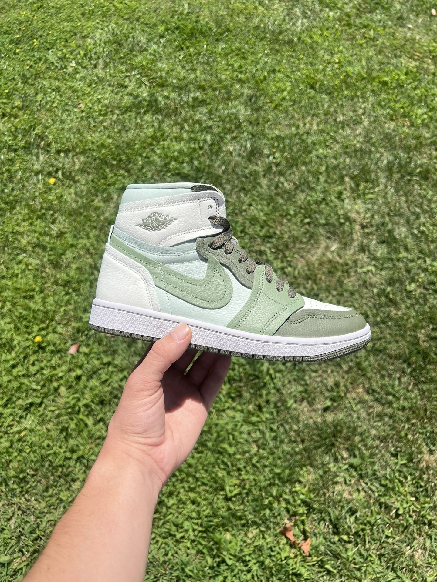 Air Jordan 1