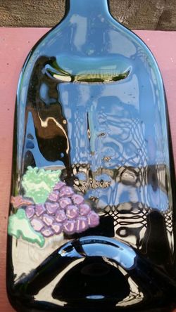 Beautiful grape melted glass with grape Motif hanging wine bottle approximately 14 inches long beautiful glass