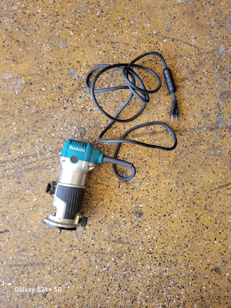 Makita Router 