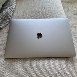 MacBook Pro 15” 2019