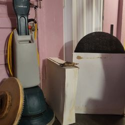 2 Speed Nobles Speedshine Side by Side Buffer with Water & Chemical Tank & Stripping Pads