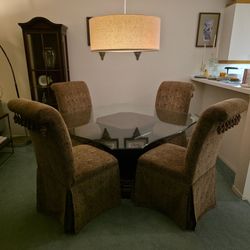  Bombay Co. Hamilton Dining Set - Mahogany Pedestal Base & 6 Tapestry Tassel Chairs - Glass Top