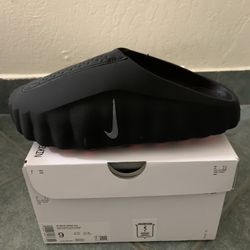 Nike Mind 001 Black Chrome