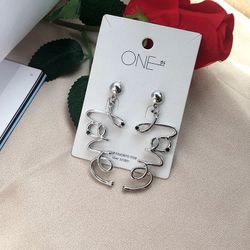 Cute Love Earrings