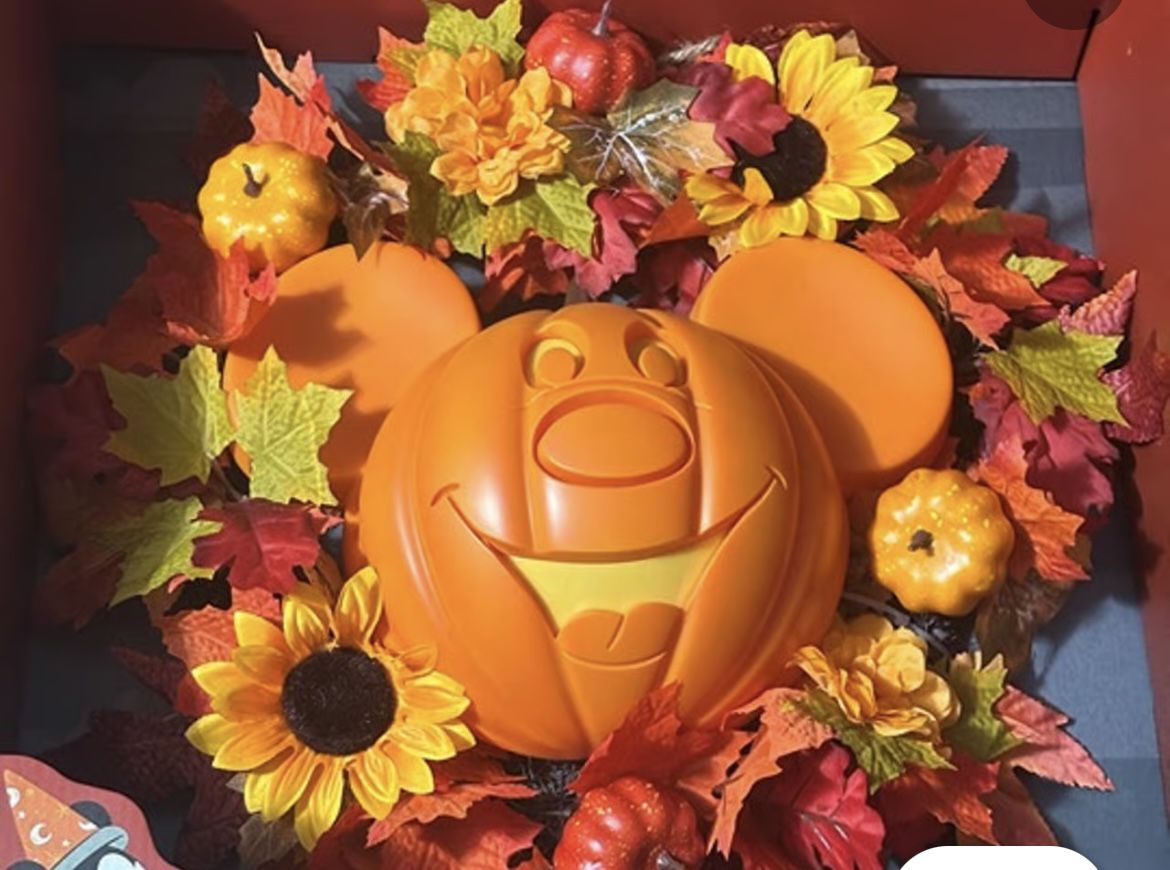 Disney Halloween Wreath