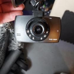 ONN  FHD 1080P VIDEO RECORDER for Vehicles Or In Home  Works Perfectly With Charger Only 30$