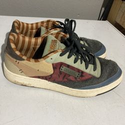 Reebok Kung Fu panda Size 11.5