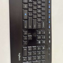 Logitech Keyboard 