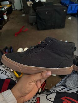 Levis Shoes