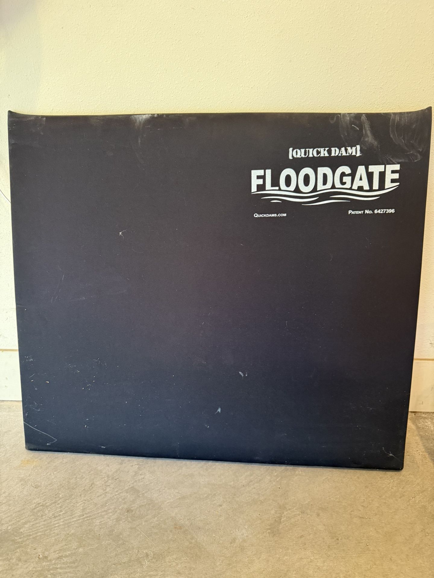 Quick Dam Floodgate for Door Opening 30-35”