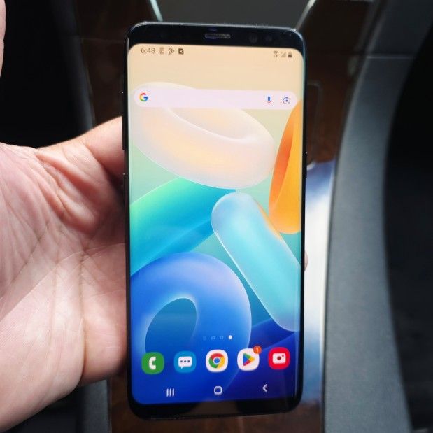 64GB Unlocked Samsung Galaxy 8 Excellent Condition 